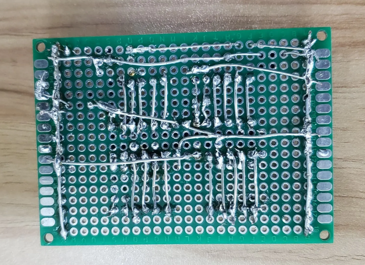Vue arrière du circuit principal