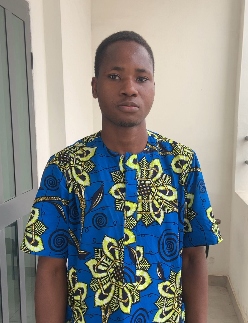 ADECHI Aladé